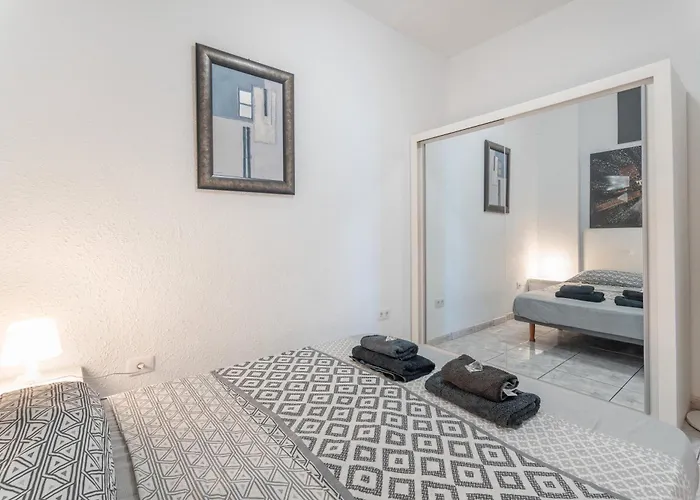 Chiara Garden View 펜션 *