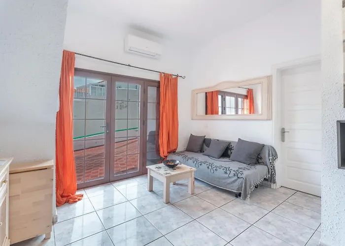 Chiara Garden View Будинок відпочинку