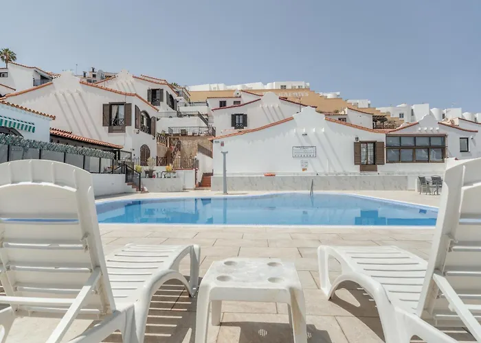 Chiara Garden View Адехе