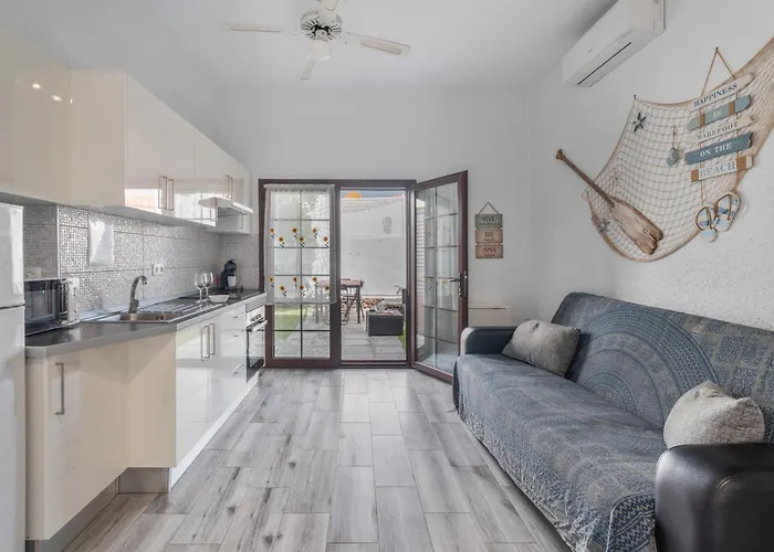 Будинок відпочинку Chiara Garden View *