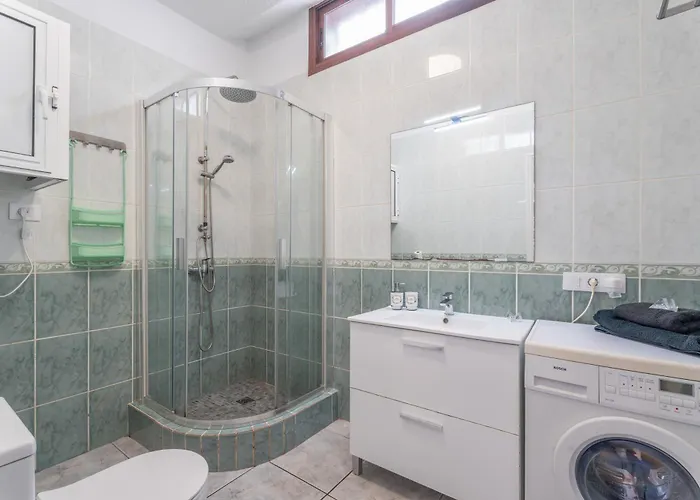 Chiara Garden View Адехе