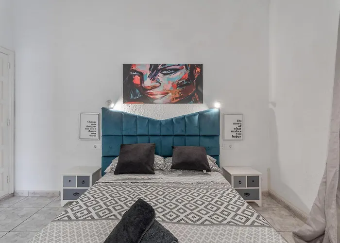 Chiara Garden View Адехе