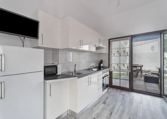 Holiday home Chiara Garden View *