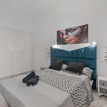 Chiara Garden View بيت للعطل أذيخي